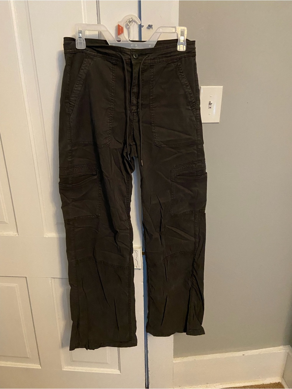 American Eagle dreamy drape utility pants
